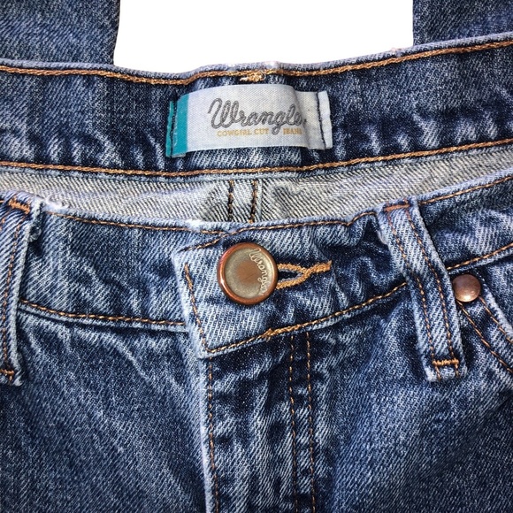 EUC Wrangler Cash Boot Cowgirl Cut Jeans - Picture 5 of 12